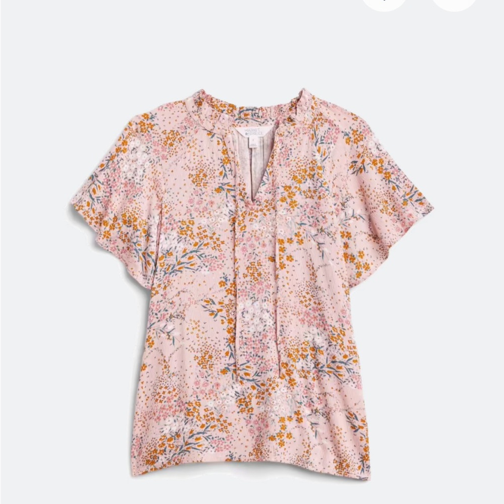 2/$30 🌸 Market & Spruce Floral Pink Women's Top with Flutter Sleeves Stitch Fix
